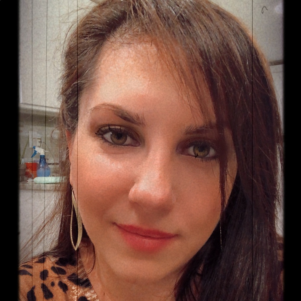 Meet your Posher, Yaffa